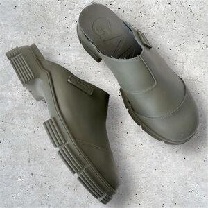 GANNI Recycled Rubber City Mule in Kalamata Green Sz. EU 43 / US 13